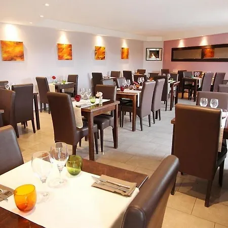 Szálloda Logis Restaurant Le Cara Sol