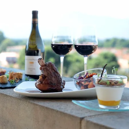 Logis Restaurant Le Cara Sol 3* إيلن