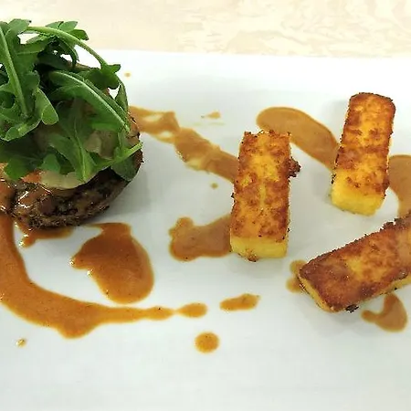 Logis Restaurant Le Cara Sol فندق إيلن