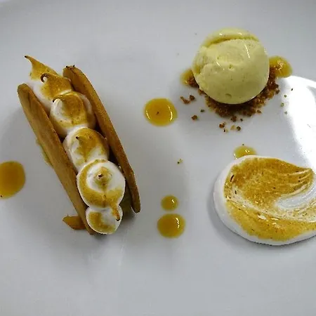 Logis Restaurant Le Cara Sol فندق 3*