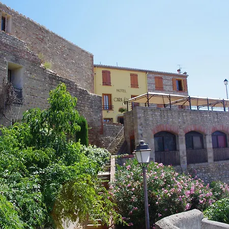 Logis Restaurant Le Cara Sol 3* إيلن
