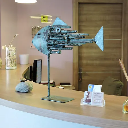 Hotel Logis Restaurant Le Cara Sol Elne