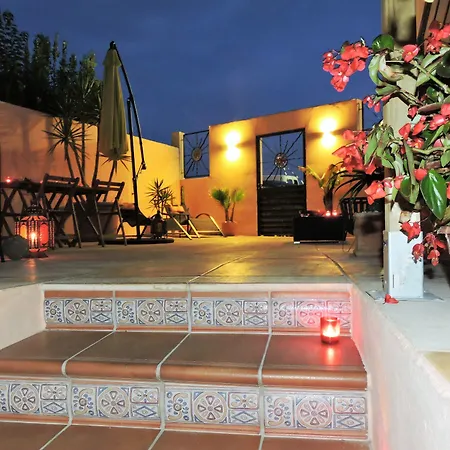 Logis Restaurant Le Cara Sol فندق 3*