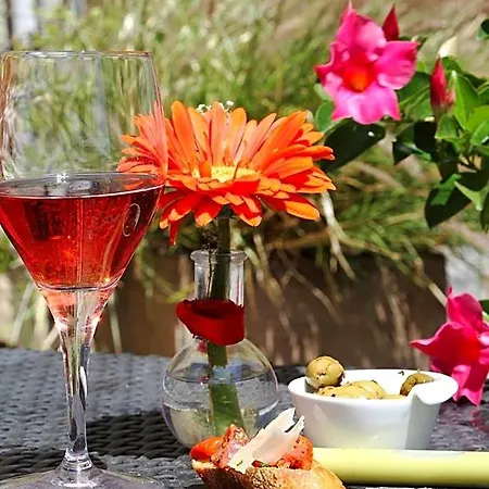 Szálloda Logis Restaurant Le Cara Sol