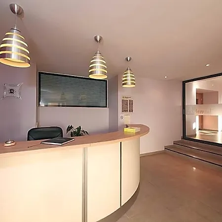 Logis Restaurant Le Cara Sol 3*
