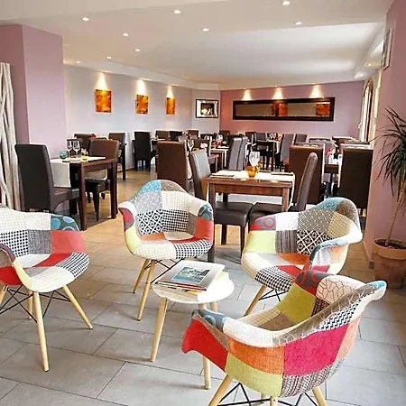 Logis Restaurant Le Cara Sol エルヌ