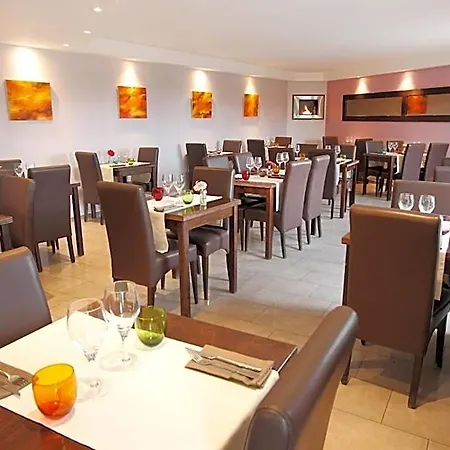 Logis Restaurant Le Cara Sol ホテル エルヌ