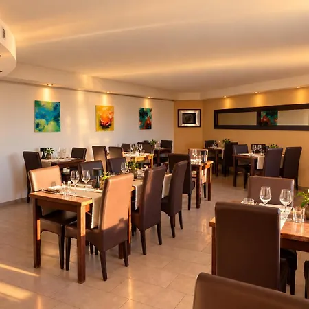 Logis Restaurant Le Cara Sol 3*
