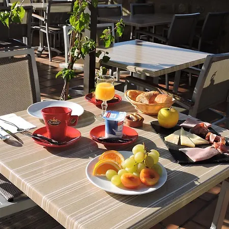 Logis Restaurant Le Cara Sol