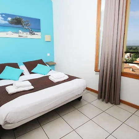 Logis Cara Sol Hotel 3*
