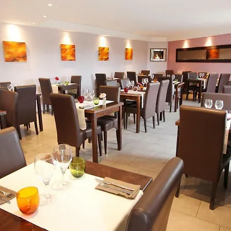 Logis Restaurant Le Cara Sol فندق إيلن